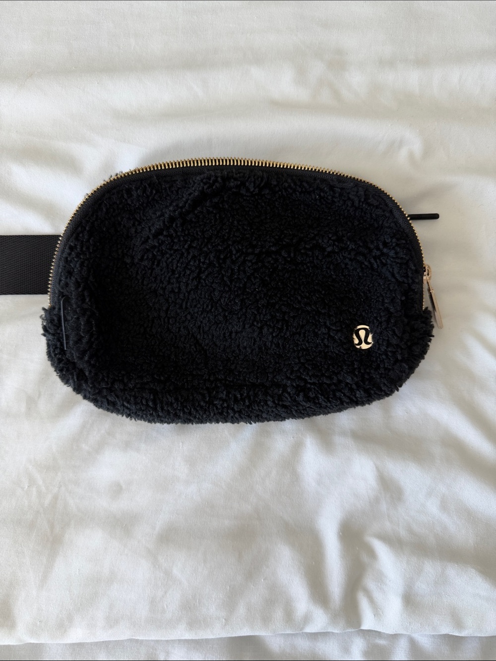 lululemon athletica Black Sherpa Crossbody Belt Bag with Gold Hardware